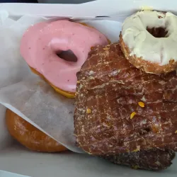 Round Rock Donuts - Round Rock