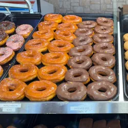 Round Rock Donuts - Round Rock