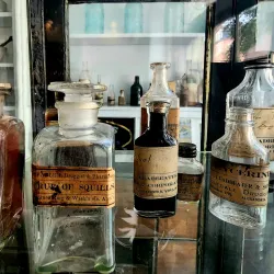 Stabler-Leadbeater Apothecary Museum - Alexandria