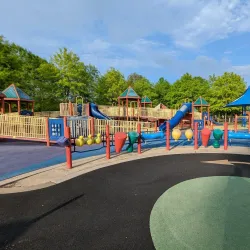 Clemyjontri Park - McLean