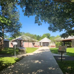 Clemyjontri Park - McLean