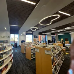 Midlothian Community Library - Midlothian
