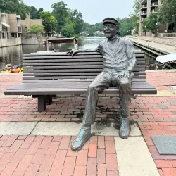 Lake Anne Plaza - Reston