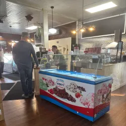 Round Hill Farmers Market - Round Hill