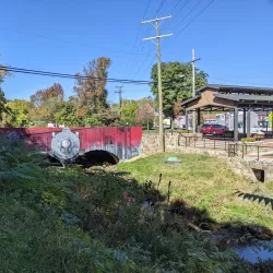 Washington & Old Dominion Railroad Regional Park (W&OD Trail) - Round Hill
