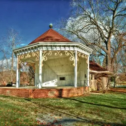 Gypsy Hill Park - Staunton