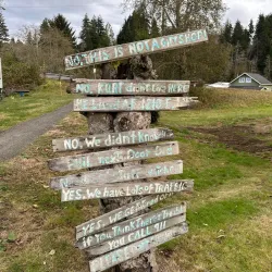 Kurt Cobain Memorial Park - Aberdeen