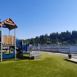 Meydenbauer Bay Park - Bellevue