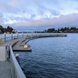 Meydenbauer Bay Park - Bellevue
