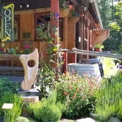 Orcas Island Artworks - Eastsound