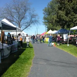 Moses Lake Farmers Market - Moses Lake