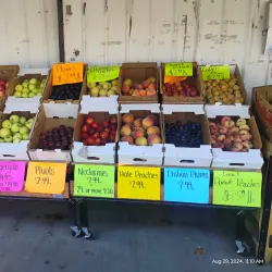Naches Farmers Market - Naches