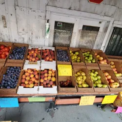 Naches Farmers Market - Naches