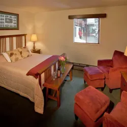 Crystal Mountain Resort (nearby) - Puyallup