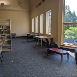 Puyallup Public Library - Puyallup