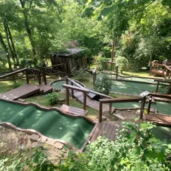 Mountain State Miniature Golf - Beckley
