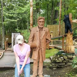 Mountain State Miniature Golf - Beckley