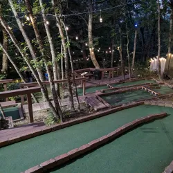 Mountain State Miniature Golf - Beckley