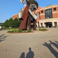 Clay Center for the Arts and Sciences - Charleston