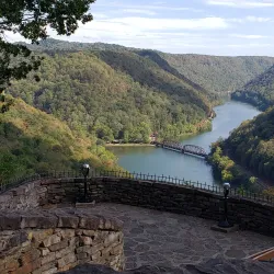 Hawks Nest State Park - Princeton
