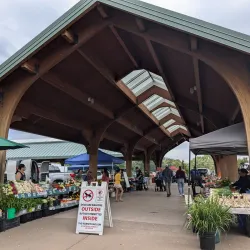 Eau Claire Downtown Farmers Market - Eau Claire