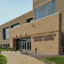 Walworth County Courthouse - Elkhorn