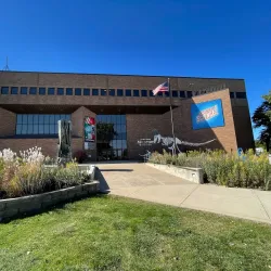 Neville Public Museum - Green Bay