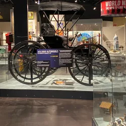 Neville Public Museum - Green Bay