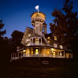 Black Point Estate and Gardens - Lake Geneva