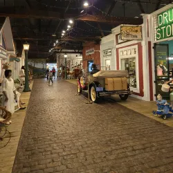 Geneva Lake Museum - Lake Geneva