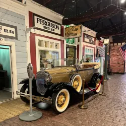 Geneva Lake Museum - Lake Geneva