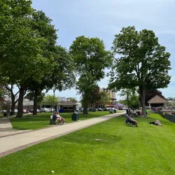 Riviera Beach - Lake Geneva