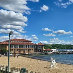 Riviera Beach - Lake Geneva