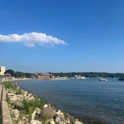 Riviera Beach - Lake Geneva