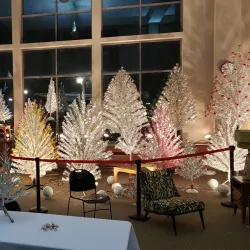 Manitowoc Public Library - Manitowoc