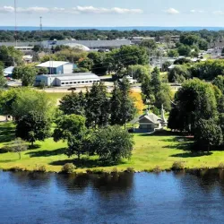 Marinette Public Library - Marinette