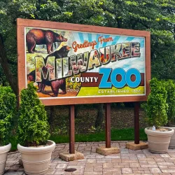 Milwaukee County Zoo - Milwaukee