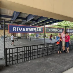 Milwaukee Riverwalk - Milwaukee