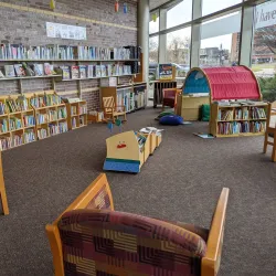 Neenah Public Library - Neenah