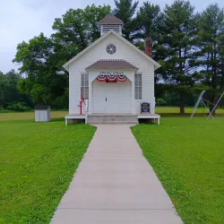 Glover Schoolhouse Museum - River Falls