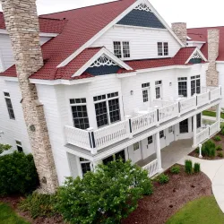 Blue Harbor Resort and Spa - Sheboygan