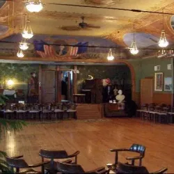 Historic Washington House - Two Rivers