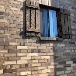 Tosa Village Square - Wauwatosa