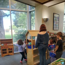 Wauwatosa Public Library - Wauwatosa