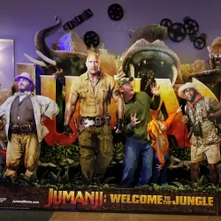 Saxon Drive-In Theatre - West Bend