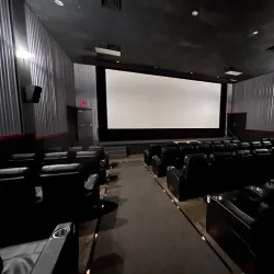 Saxon Drive-In Theatre - West Bend