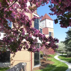 West Bend Community Memorial Library - West Bend