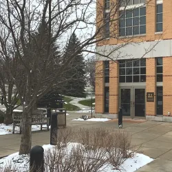 West Bend Community Memorial Library - West Bend