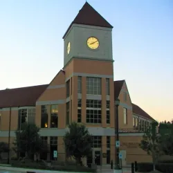West Bend Community Memorial Library - West Bend
