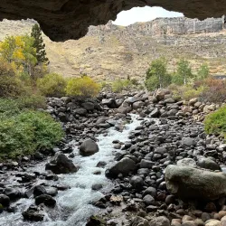 Sinks Canyon Lodge - Lander